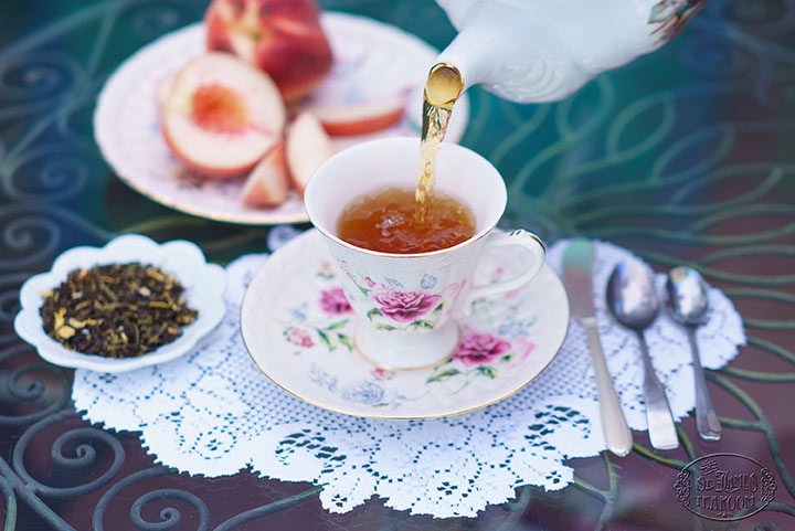 fresh peach cobbler
Fruit Scented Black Tea
August Exclusive