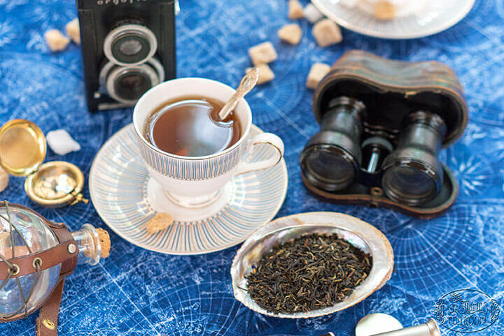 organic jasmine and vanilla
Floral Scented Black Tea