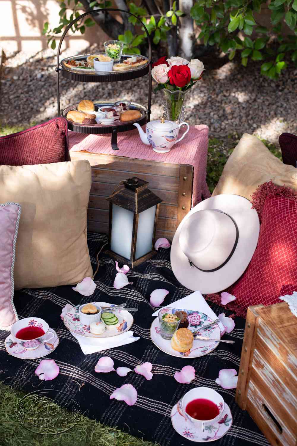 Date Night Idea Albuquerque - St. James Tearoom - Carry Out Picnic Idea