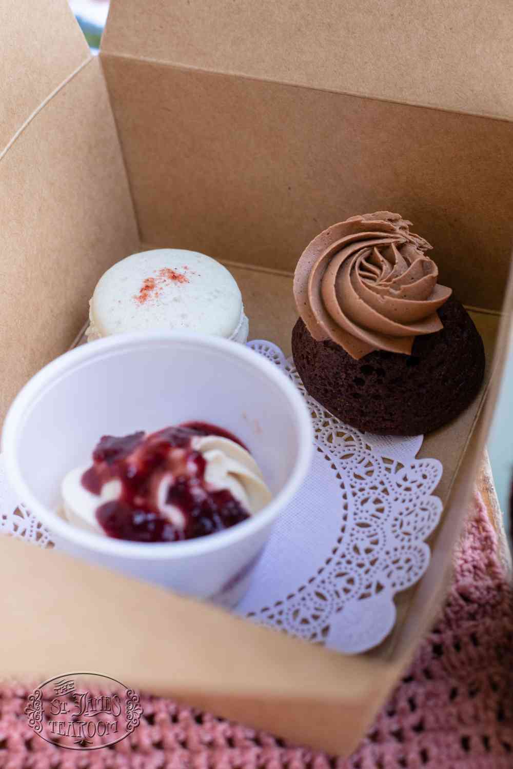 Carry Out Fine Dining Albuquerque - La Vie en Rose - Sweets for 1