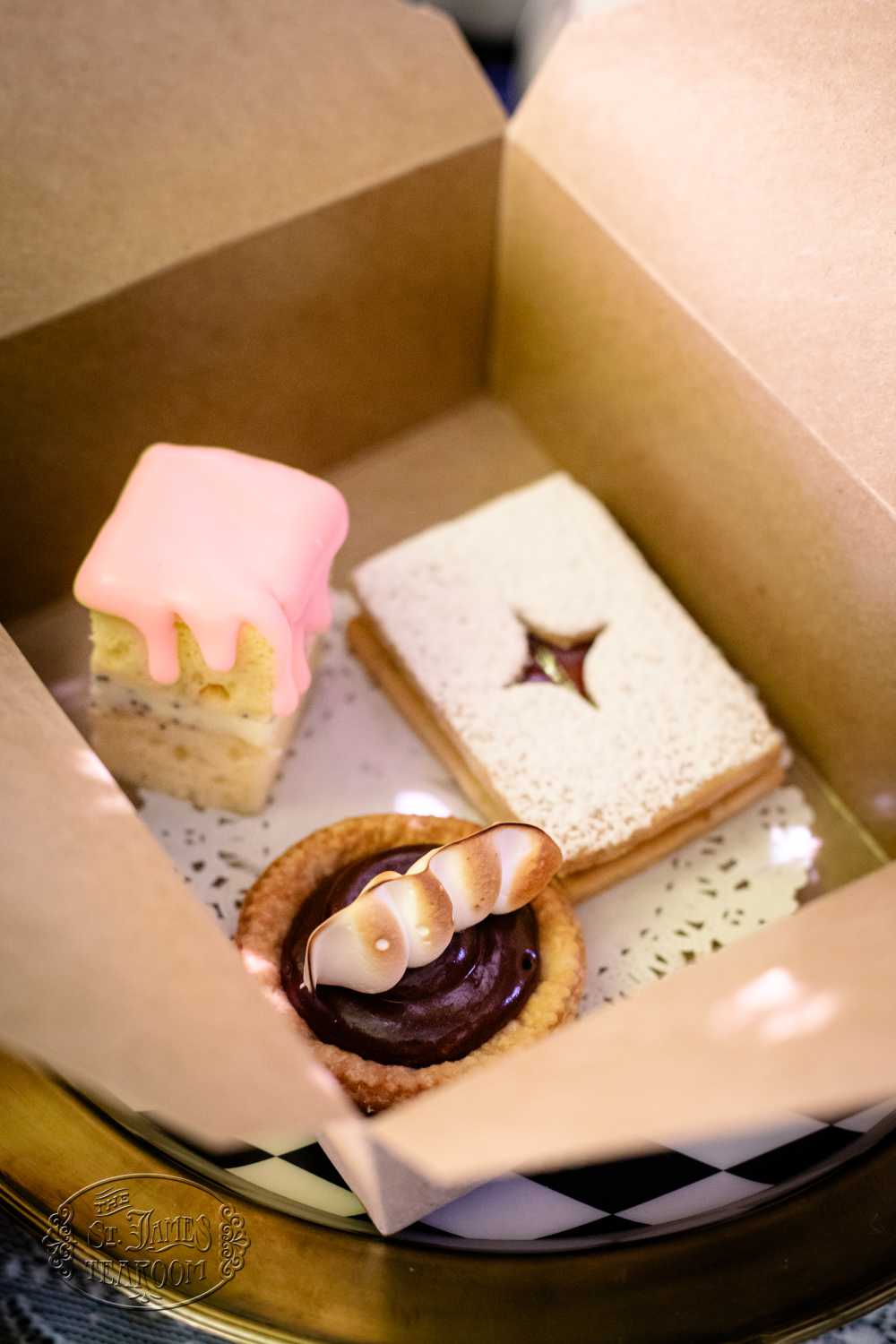 Carry Out Fine Dining Albuquerque - Whimsical Wonderland - Sweets for 1 in Box