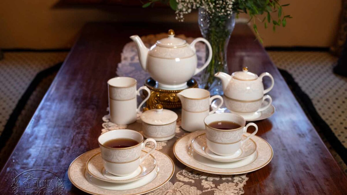 St.-James-China-Victorian-