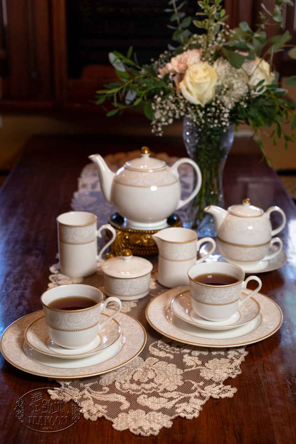 Gift Shops Albuquerque - St James Market - St James China Victorian Damask Pattern
