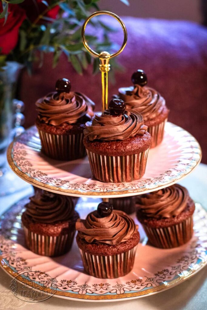 Chocolate Cherry Cupcakes Chocolate Cherry Cupcakes