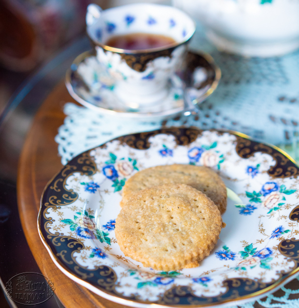Shortbread Biscuits with Earl a la Creme tea the st james tearoom